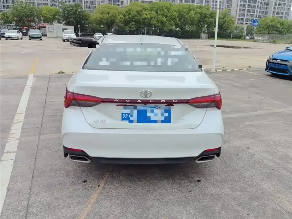 Toyota Avalon 2024 из CN, фото 4