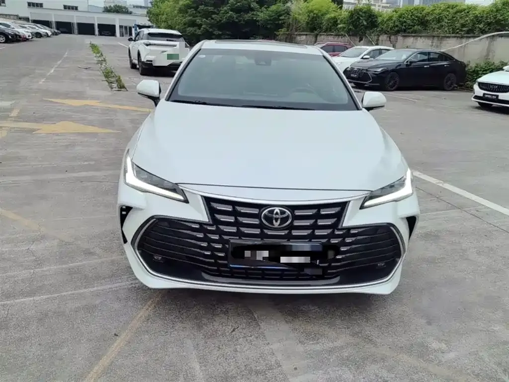 Toyota Avalon 2024 из CN, фото 7