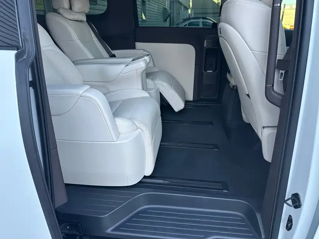 Li Auto MEGA 2024 из CN, фото 5