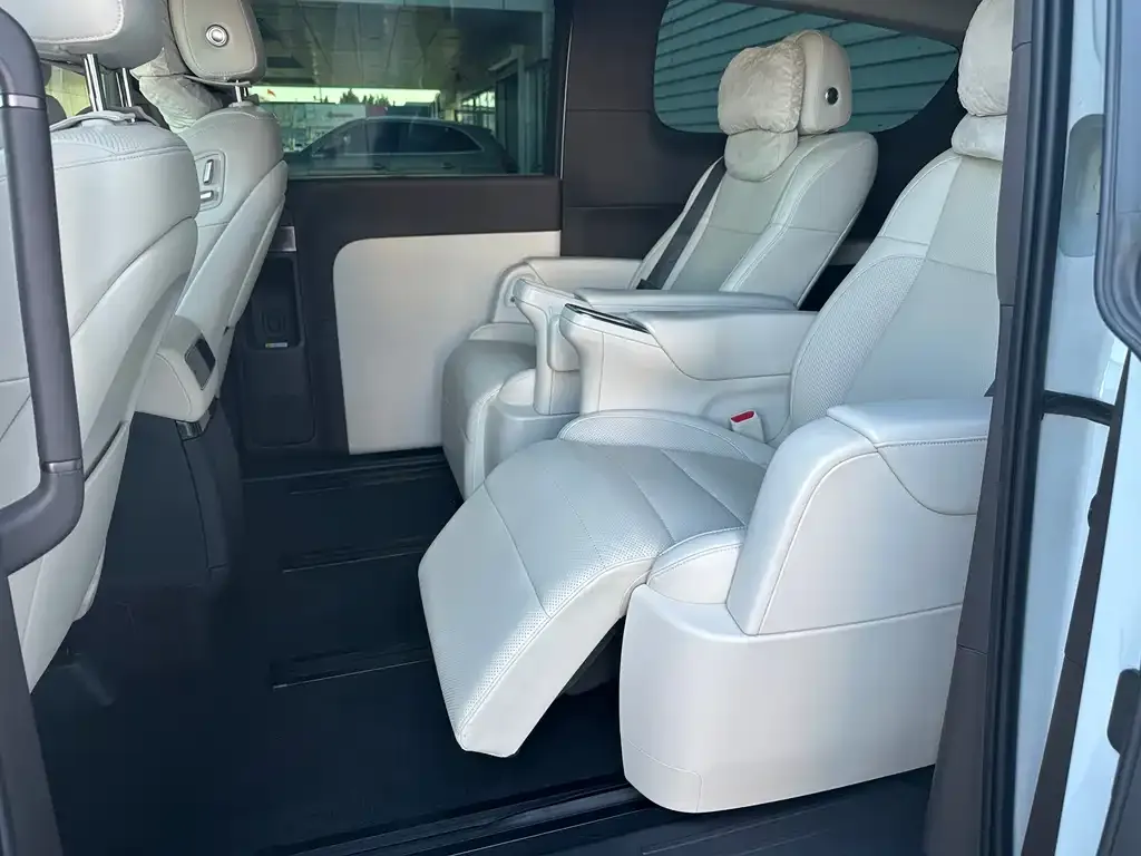 Li Auto MEGA 2024 из CN, фото 6