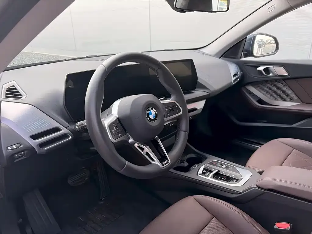BMW 2 Series 2025 из CN, фото 3