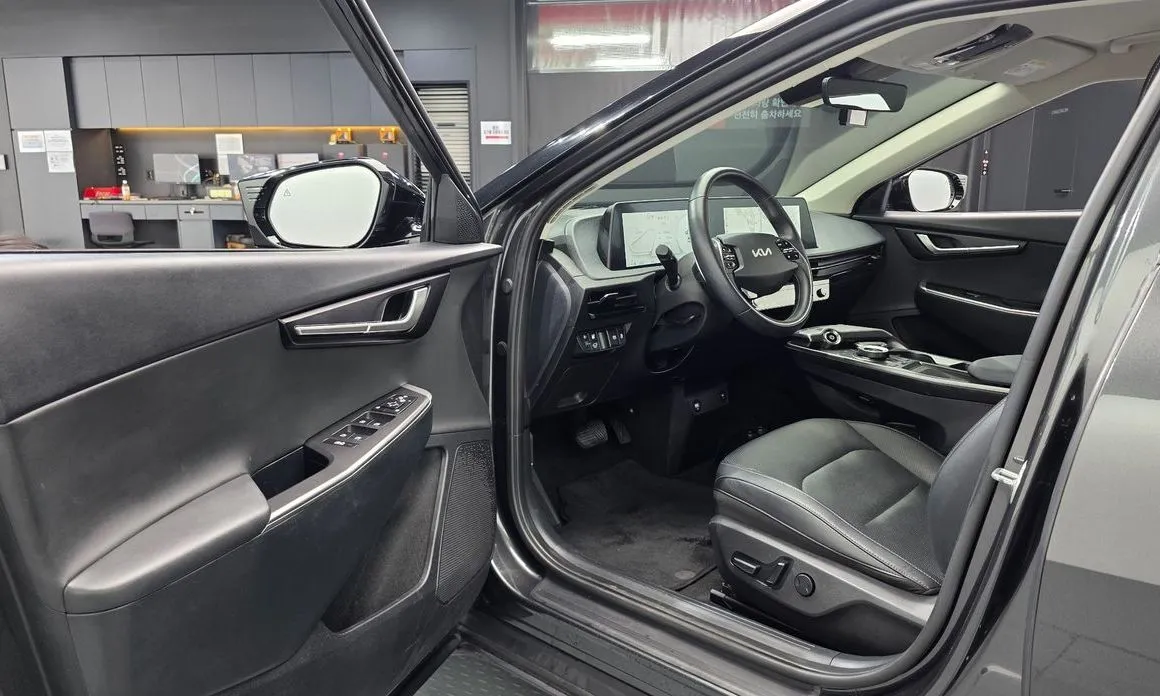 Kia EV6 2023 из KR, фото 7