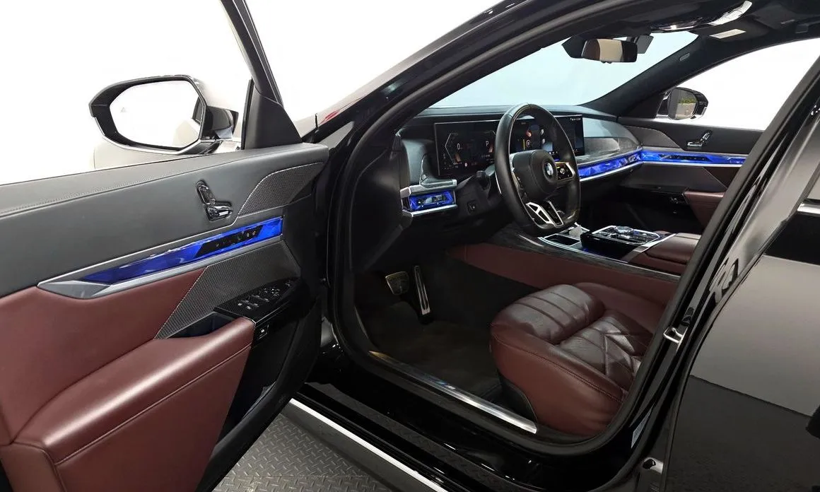 BMW 7-Series 2023 из KR, фото 5