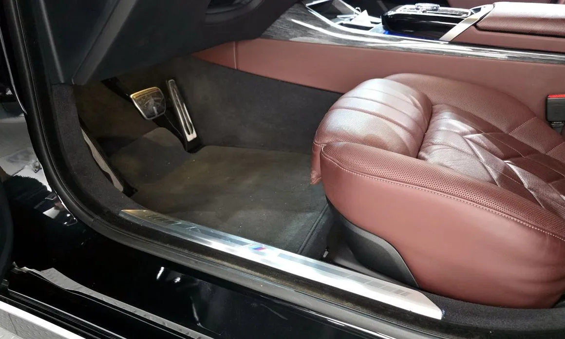BMW 7-Series 2023 из KR, фото 8