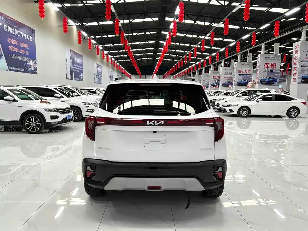 Kia Seltos — фото 4