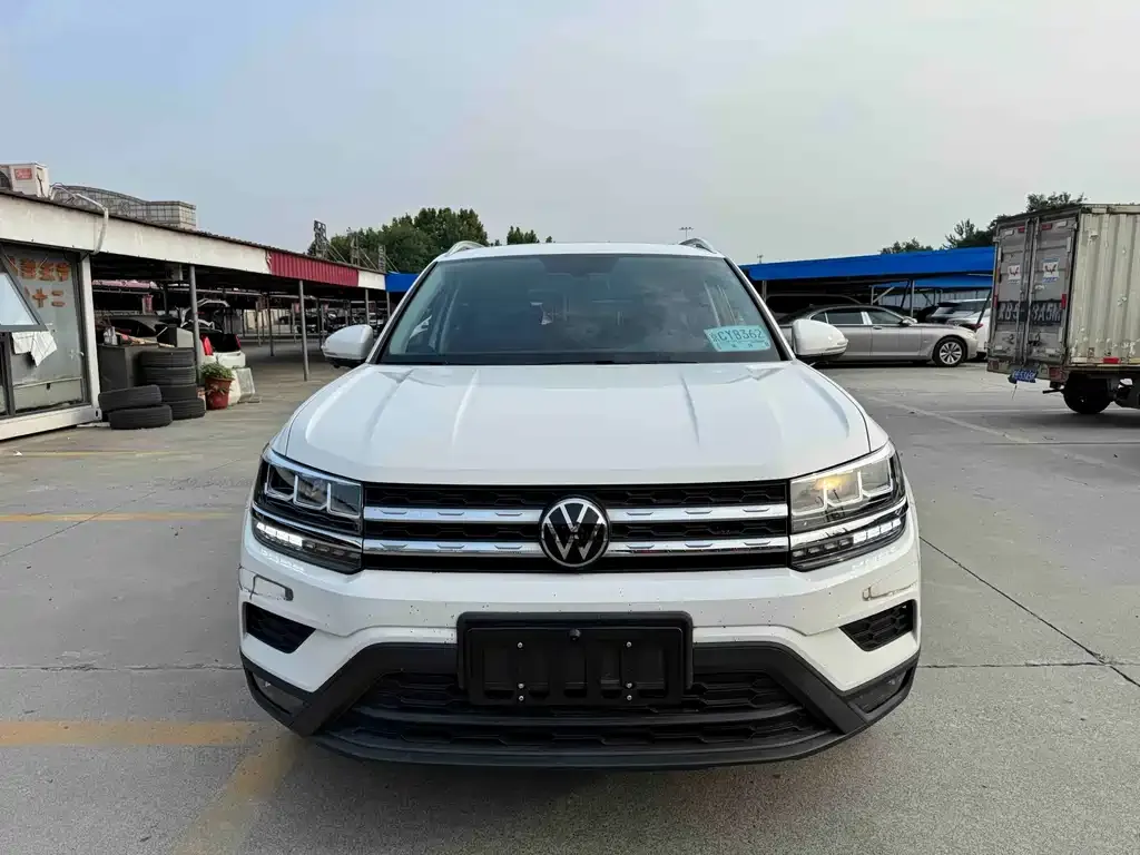 Volkswagen Tharu — фото 10