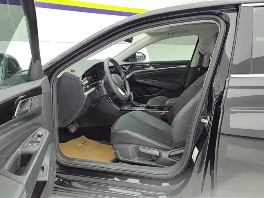 Volkswagen Passat — фото 8