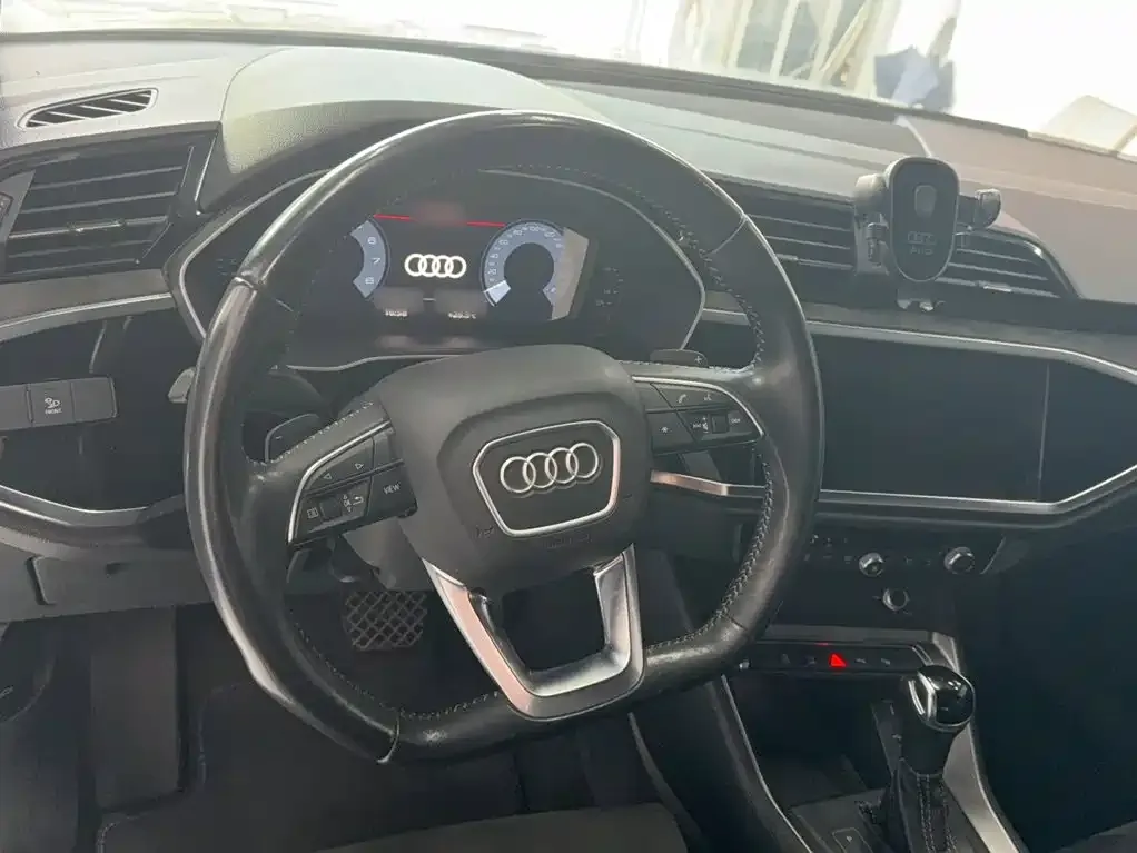 Audi Q3 2021 из CN, фото 2