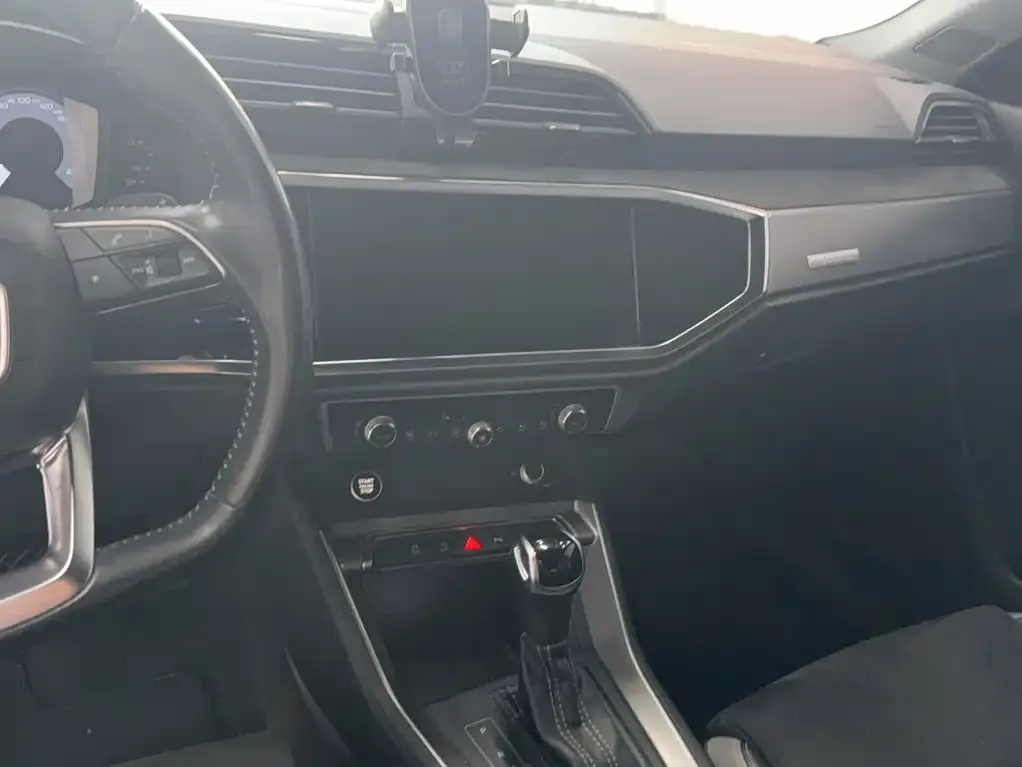 Audi Q3 2021 из CN, фото 6