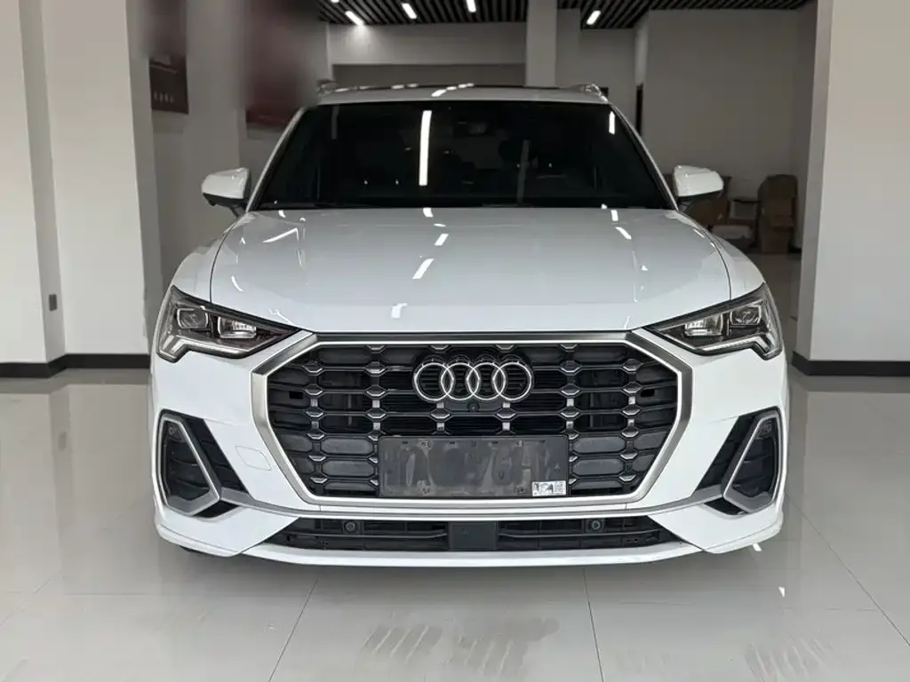 Audi Q3 2021 из CN, фото 5