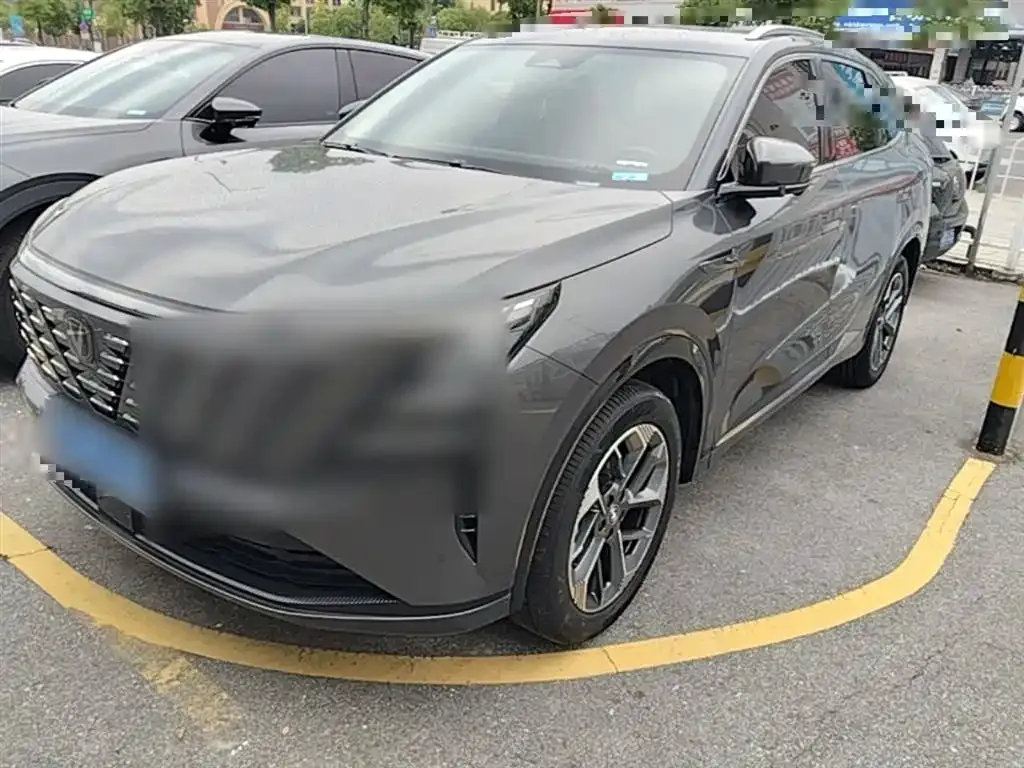Changan CS75PLUS — фото 7