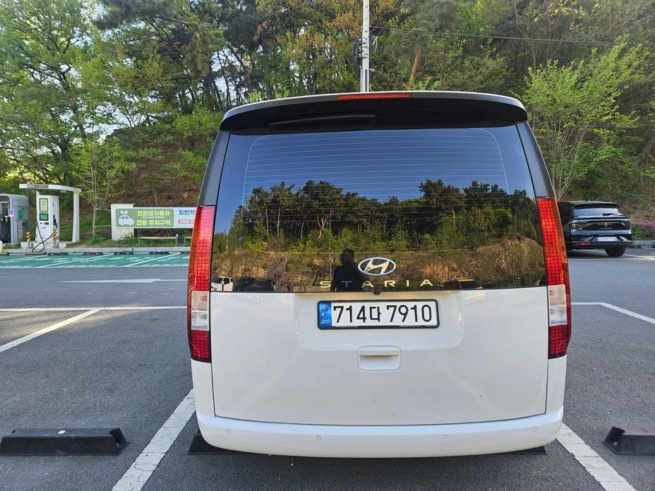 Hyundai Staria — фото 10