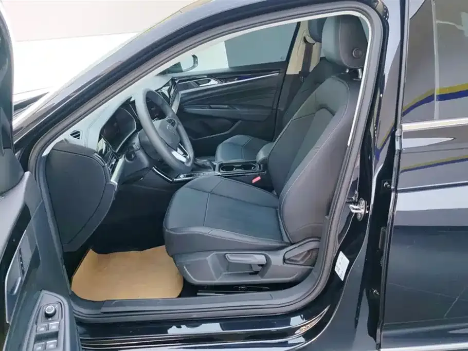 Volkswagen Passat — фото 6