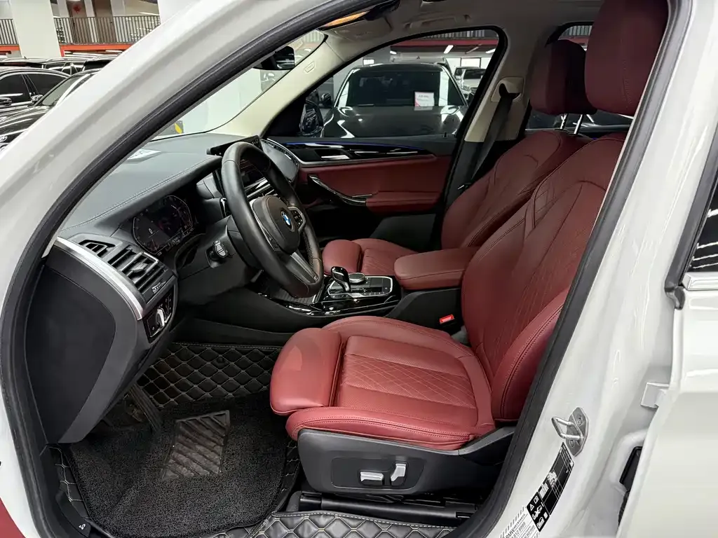 BMW X3 2021 из CN, фото 2