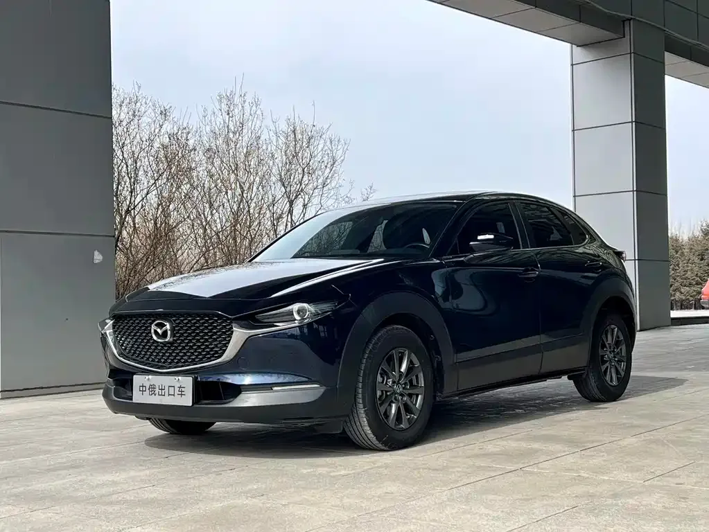 Mazda CX-30 — фото 1