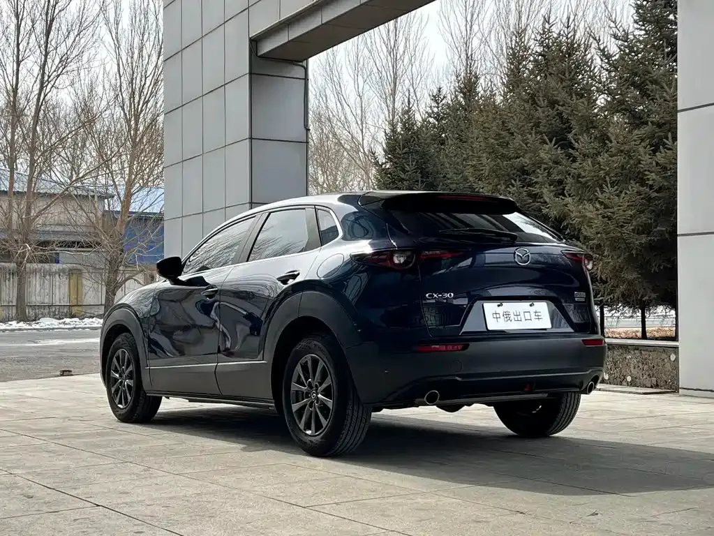 Mazda CX-30 — фото 9