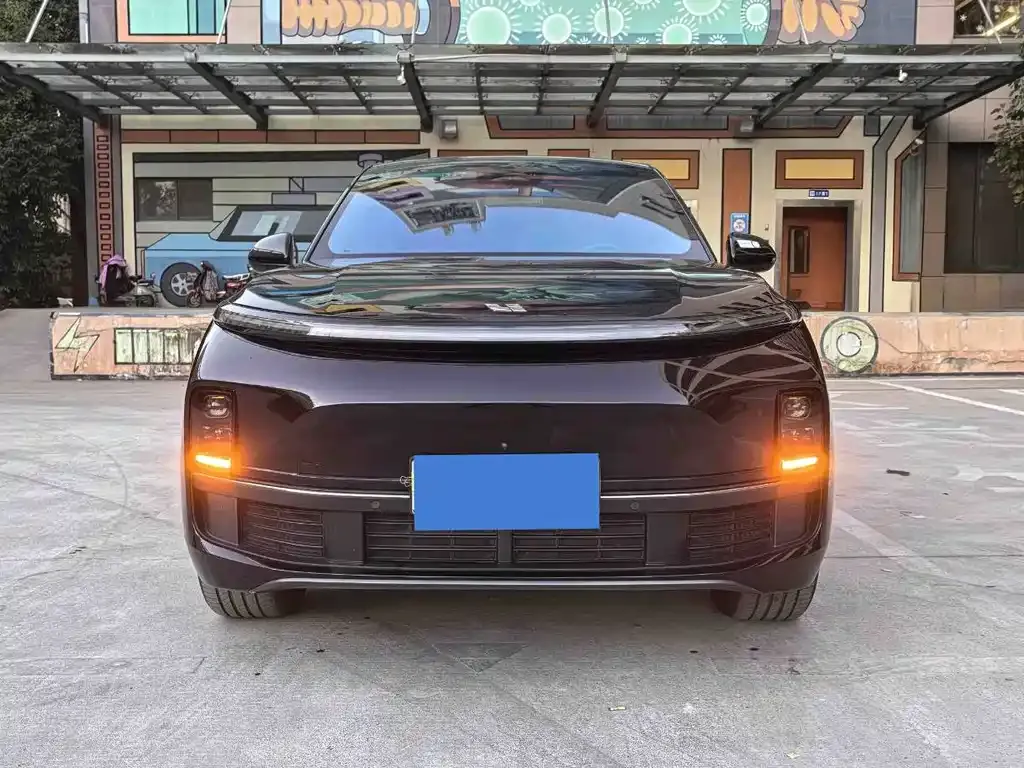 Li Auto L8 2024 из CN, фото 2