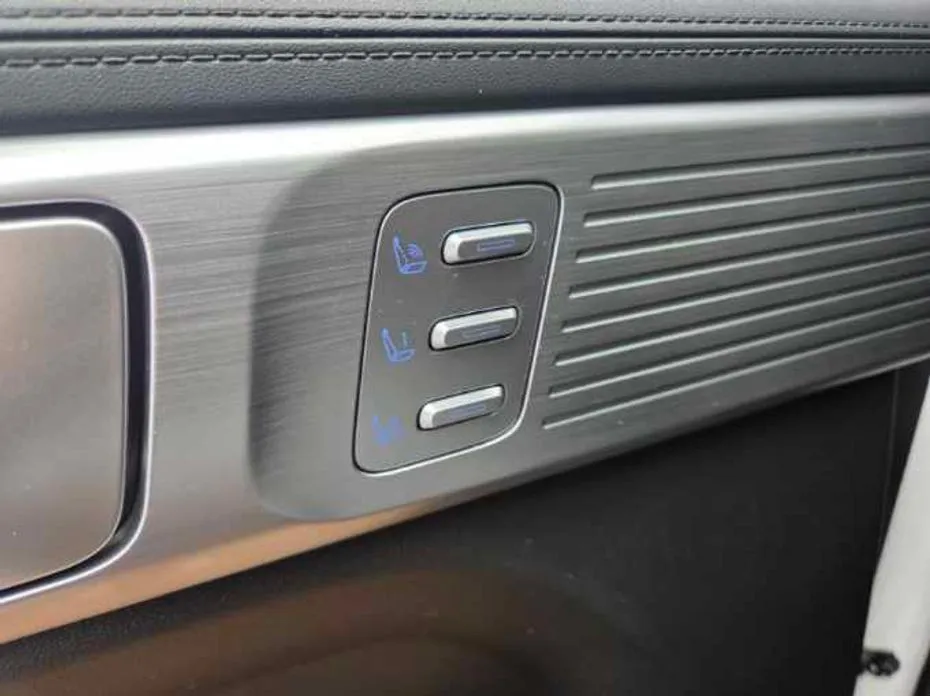 Hyundai Santafe 2025 из KR, фото 4