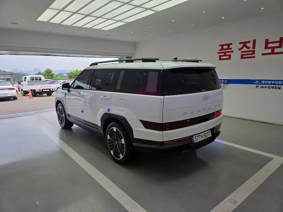 Hyundai Santafe 2025 из KR, фото 7