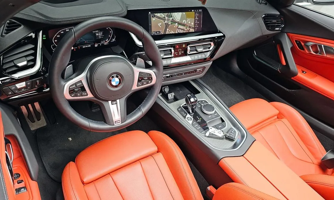 BMW Z4 2025 из KR, фото 10