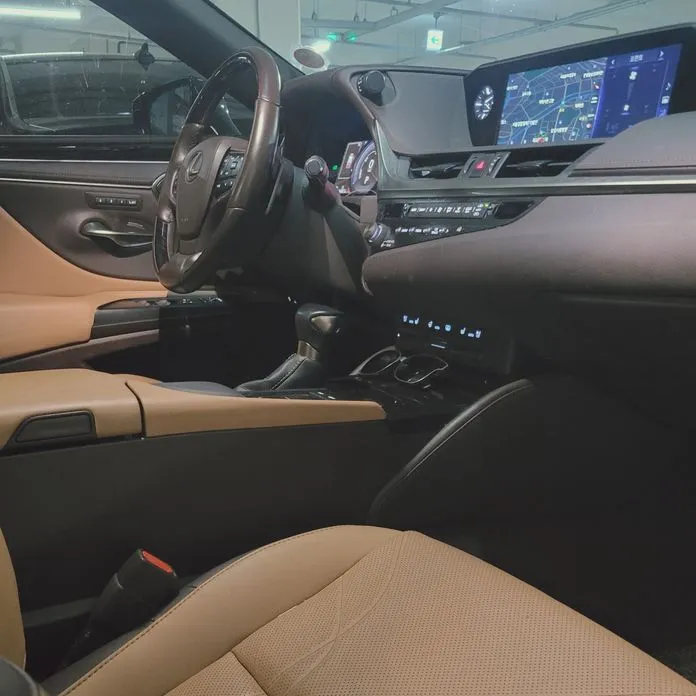 Lexus ES 2021 из KR, фото 4