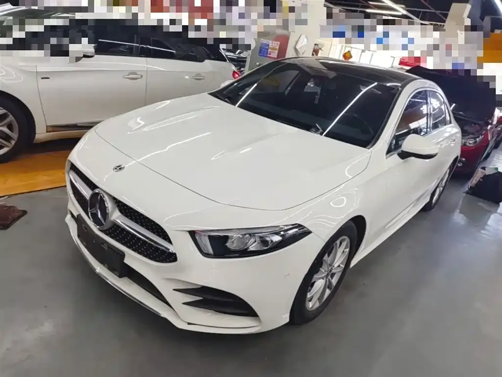 Mercedes-Benz A-Class — фото 1