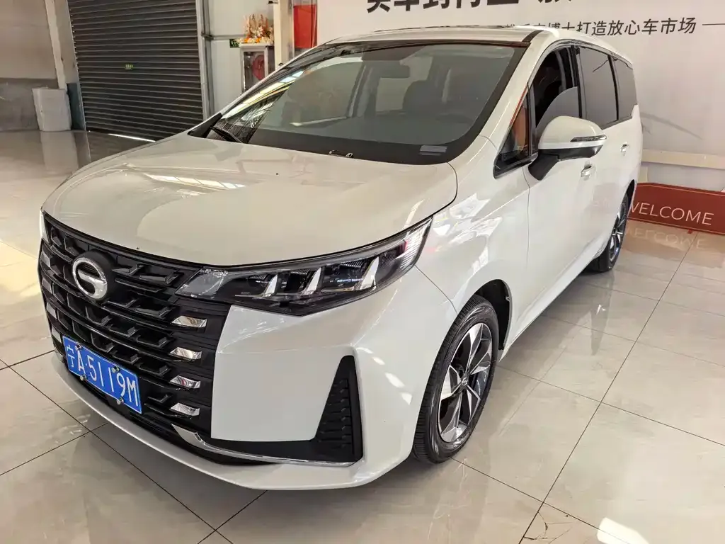 GAC Motor Trumpchi M6 — фото 1