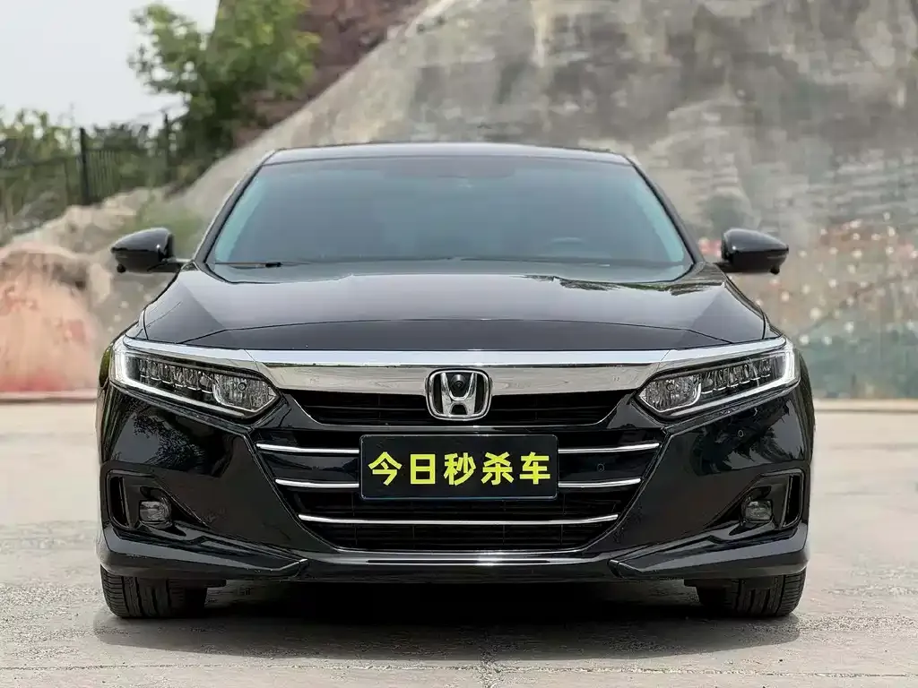 Honda Accord — фото 3