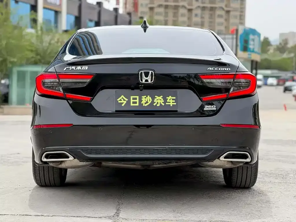 Honda Accord — фото 2