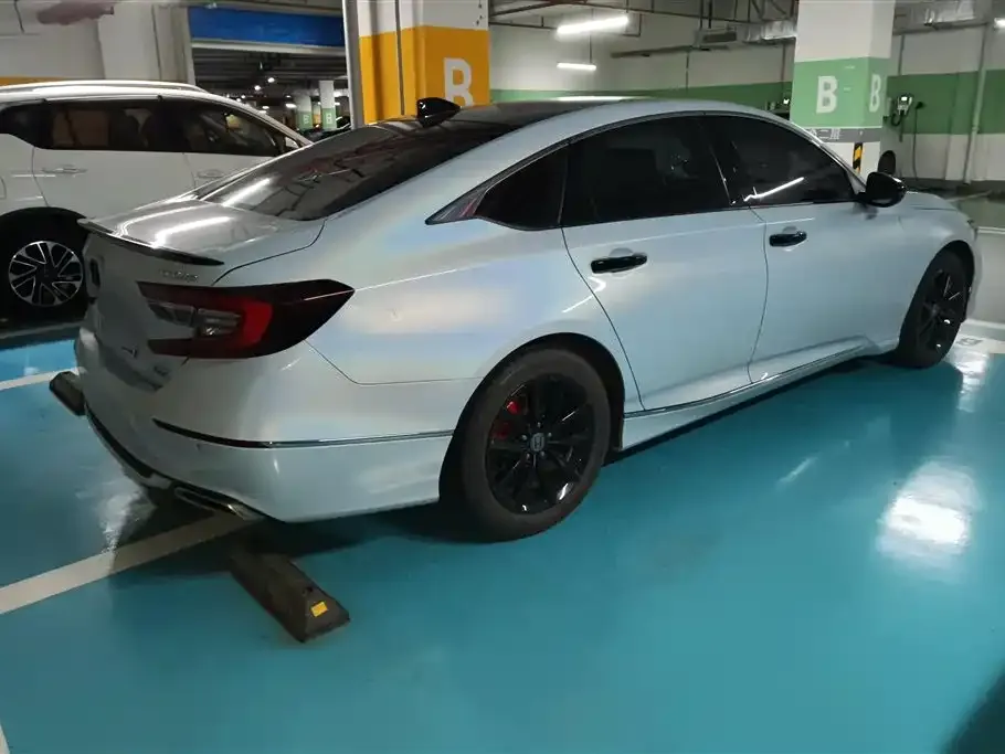 Honda Accord — фото 2