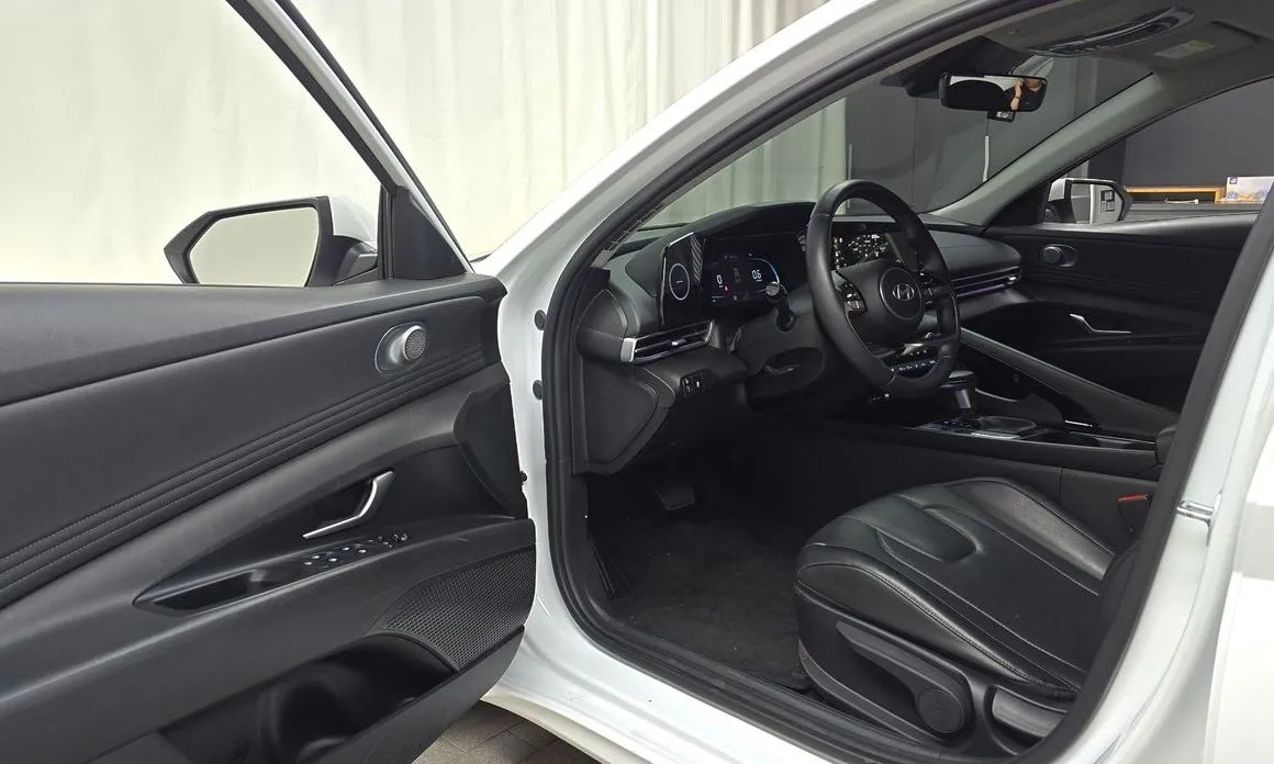 Hyundai AVANTE 2024 из KR, фото 8