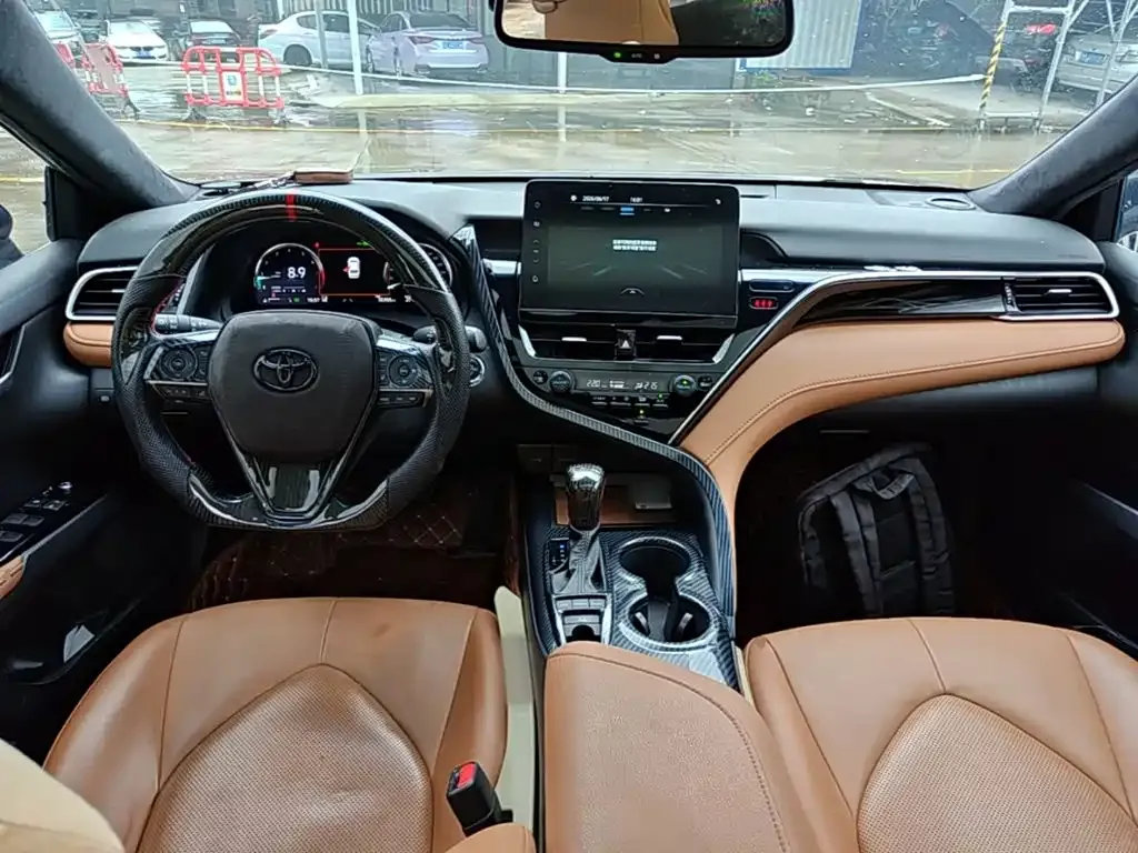 Toyota Camry 2023 из CN, фото 7
