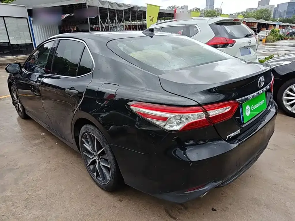 Toyota Camry 2023 из CN, фото 3