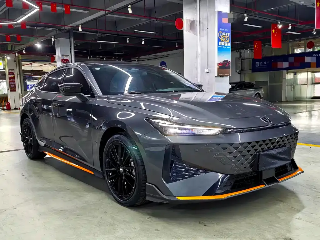 Changan UNI-V 2025 из CN, фото 3
