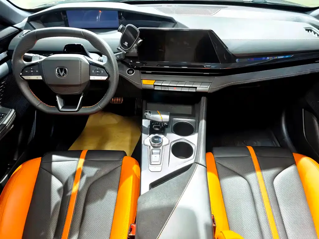 Changan UNI-V 2025 из CN, фото 9