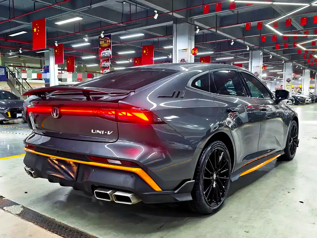 Changan UNI-V 2025 из CN, фото 2