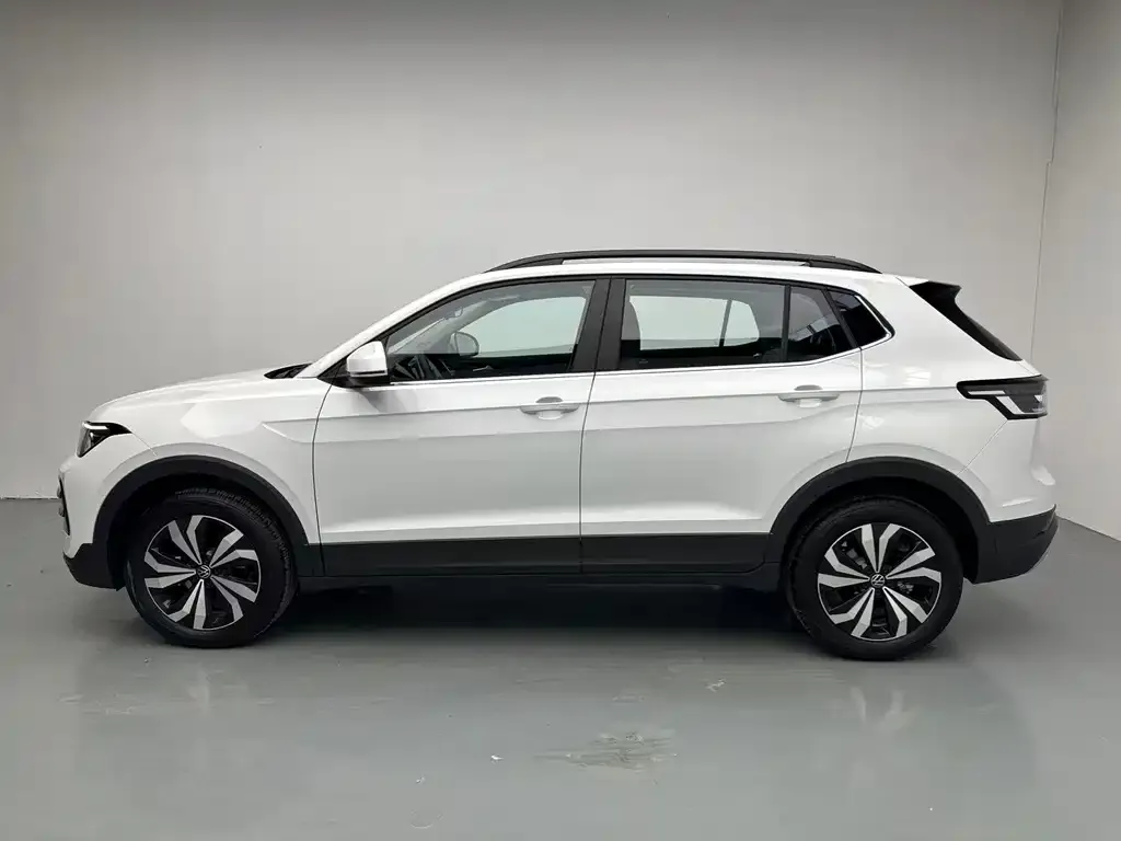 Volkswagen Tharu — фото 9