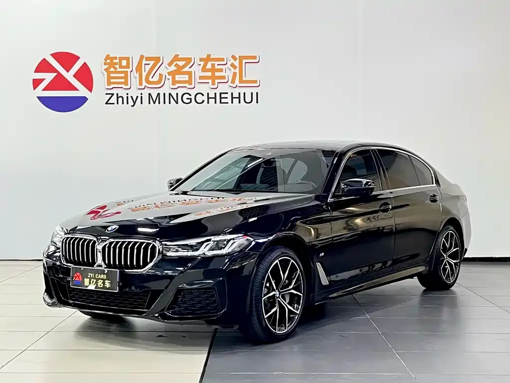 BMW 5 Series — фото 1