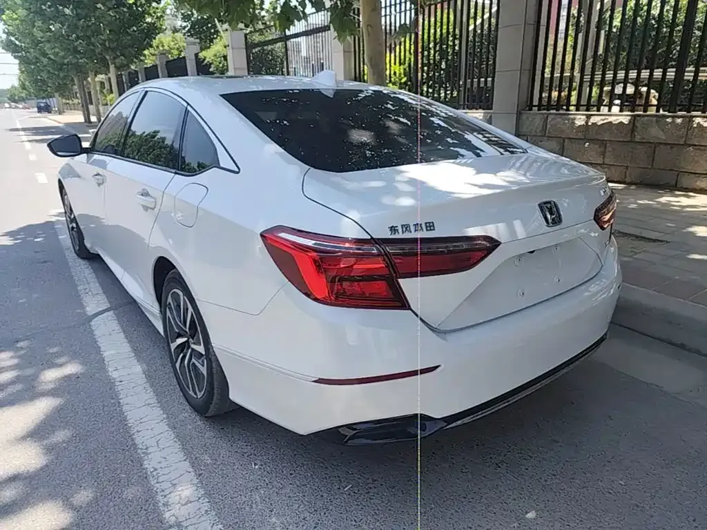 Honda Inspire — фото 10