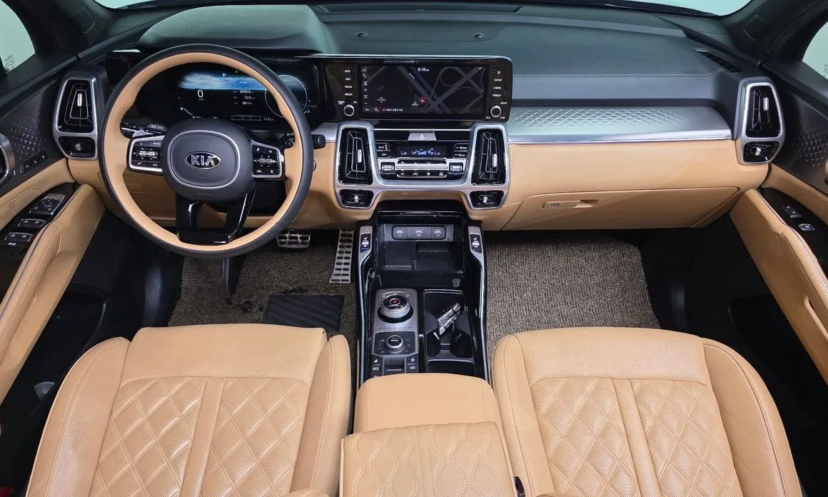 Kia Sorento — фото 5