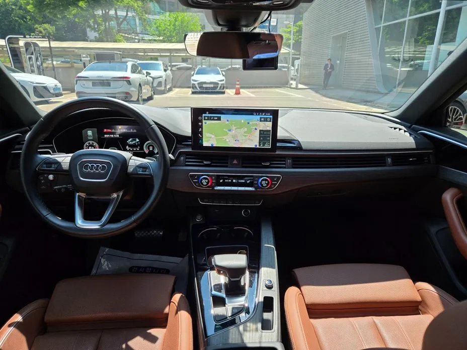 Audi A4 2023 из KR, фото 5