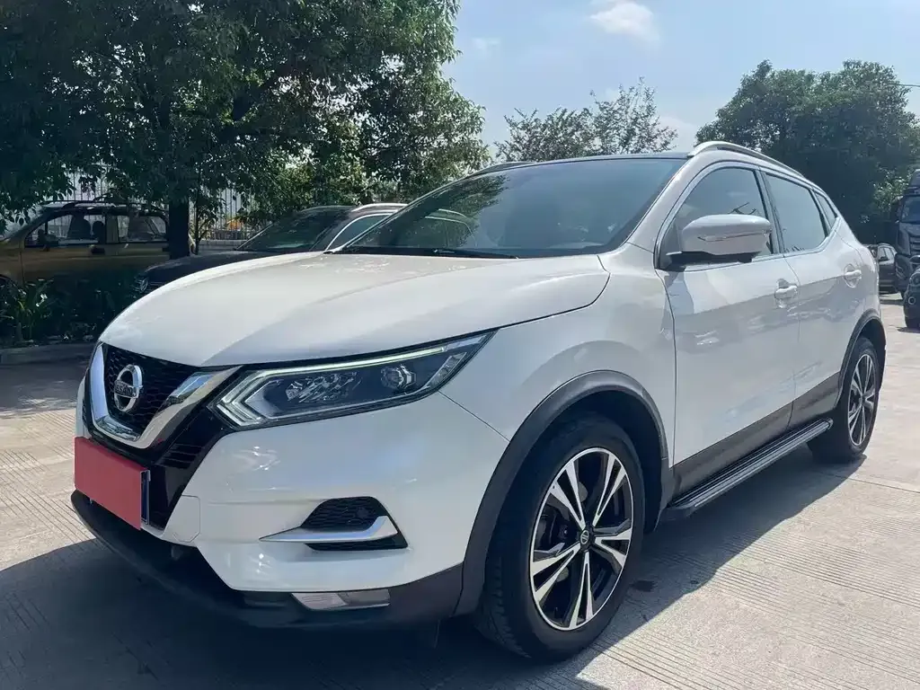 Nissan Qashqai — фото 8