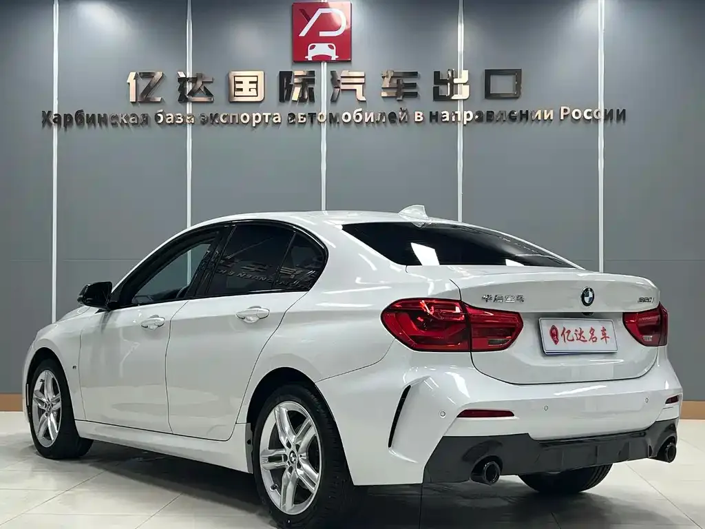 BMW 1 Series — фото 10