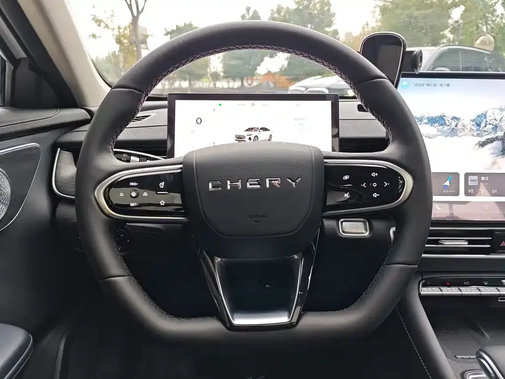 Chery Arrizo 8 PRO — фото 10