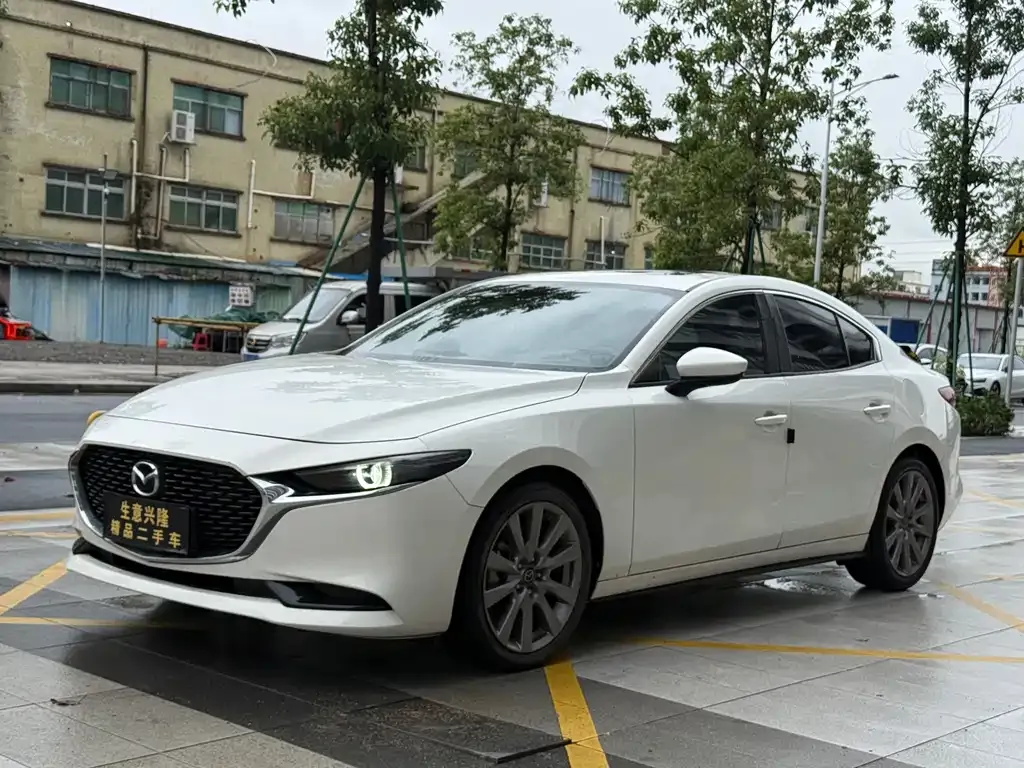 Mazda 3 Axela