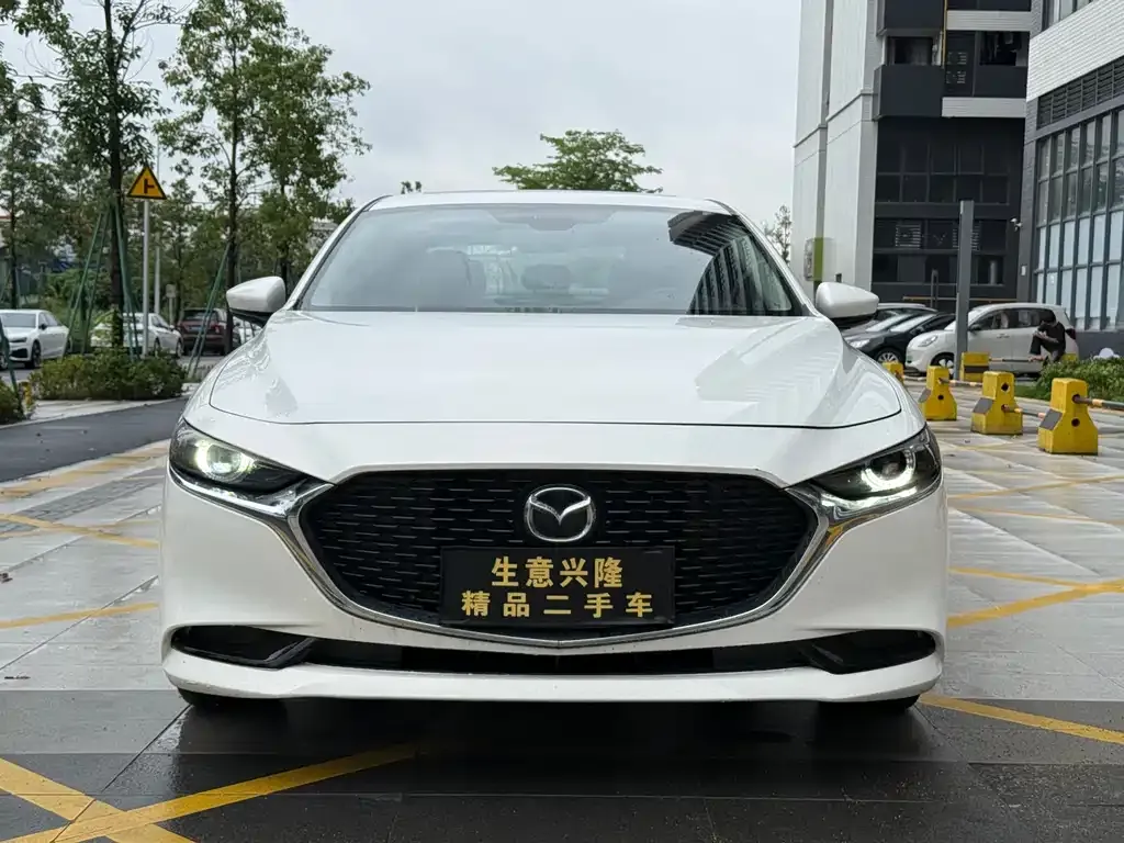 Mazda 3 Axela 2021 из CN, фото 8