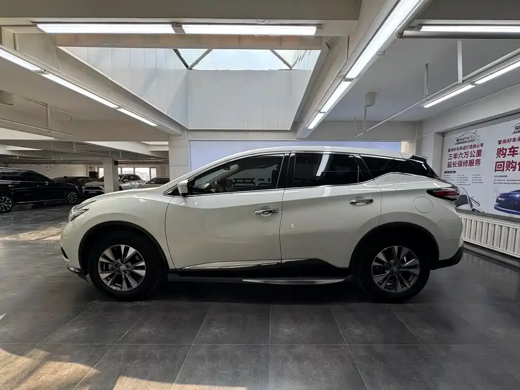 Nissan Murano — фото 5