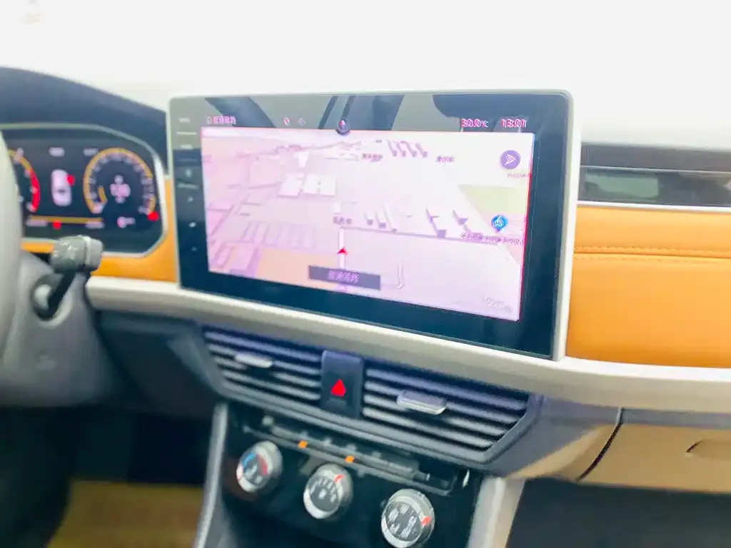 Volkswagen Bora 2022 из CN, фото 4