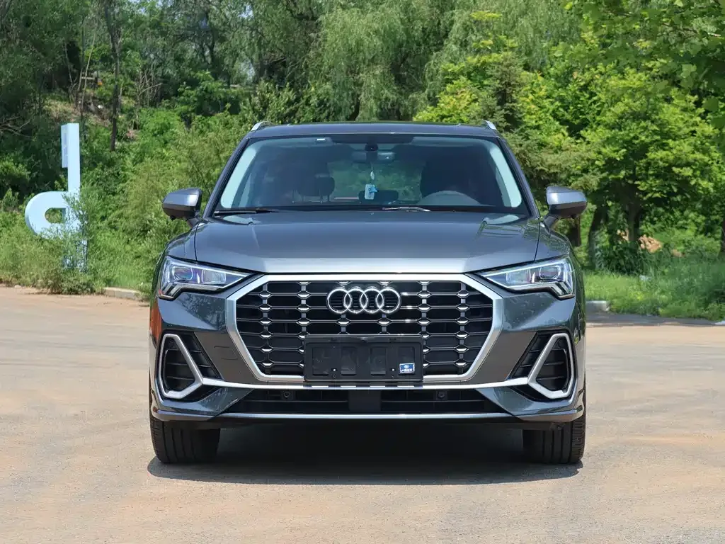 Audi Q3 — фото 2