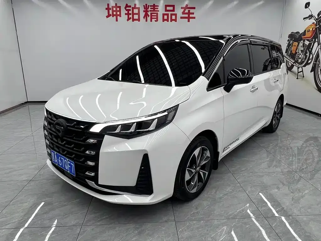 GAC Motor Trumpchi M6 — фото 1